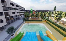 Атлиман Бийч Парк Хотел